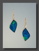 3-352_ER9559 opal
